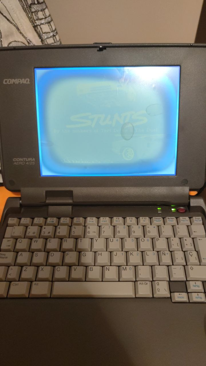 Laptops with randomly damaged TFT – CGA Eines!